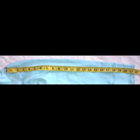 EUC Girls Small Boston Red Sox Hooded Crop Top Hoodie - Picture 5 of 8